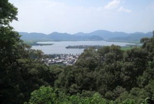 04 View-from-Azuchi-castle-ruins