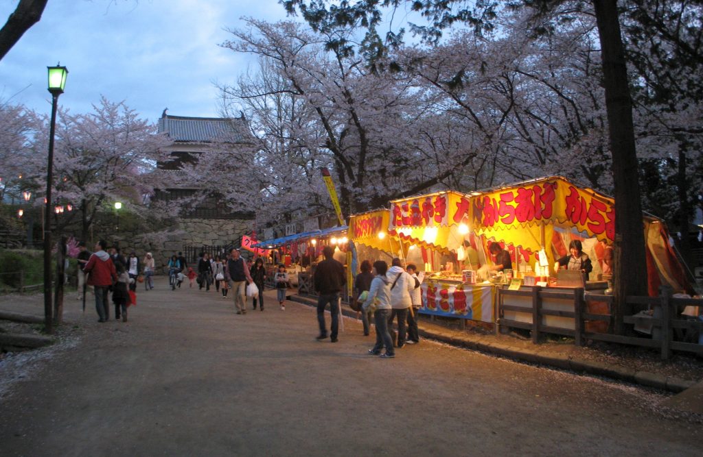 05 Ueda-Castle-Senbon-Sakura-Festival