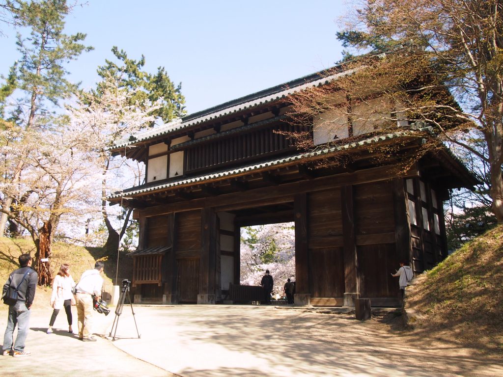 Donguchi-gate